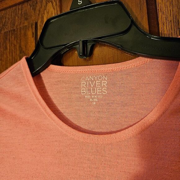 Canyon River Blues Junior Girls’ XL Pink Short Sleeve Vneck T-Shirt Summer - Picture 3 of 5